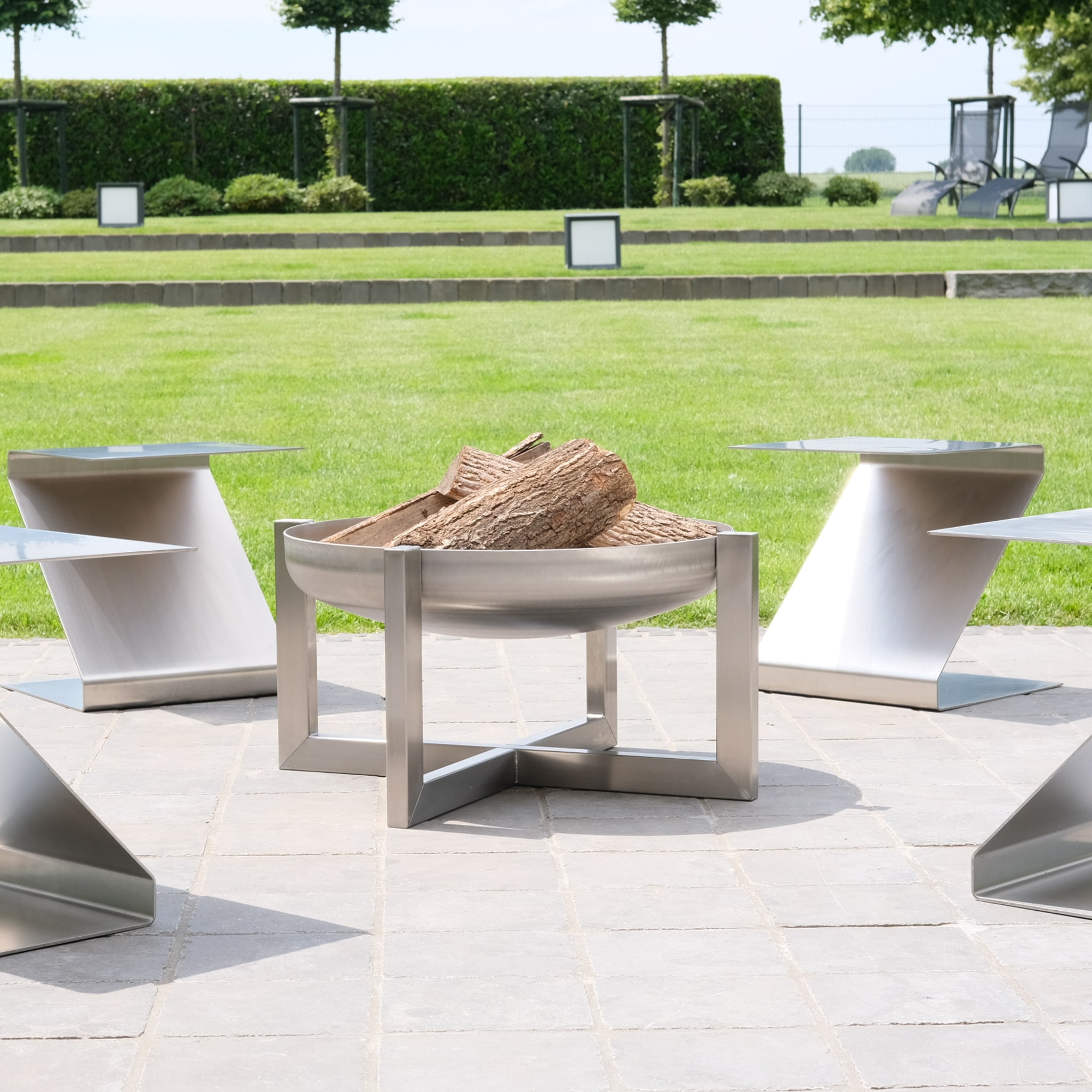 Designer Edelstahl Feuerschale "Exzentrik" – Bild 8