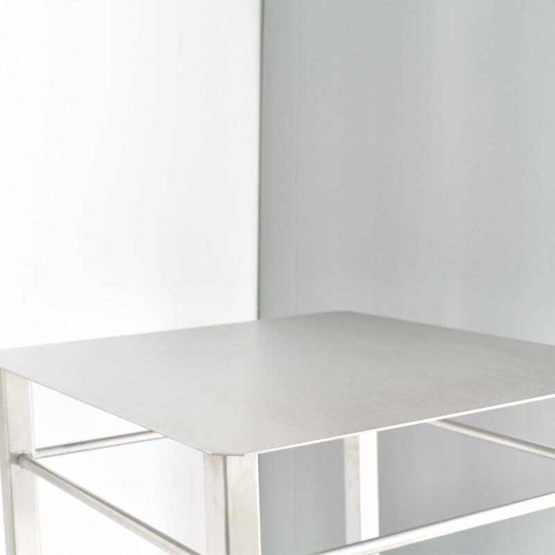 Table d'appoint en acier inoxydable